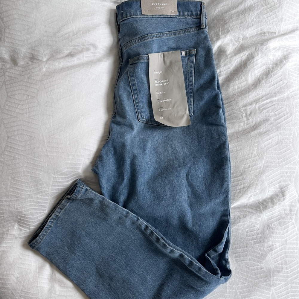 Everlane Original Cheeky Jean - Straight Leg